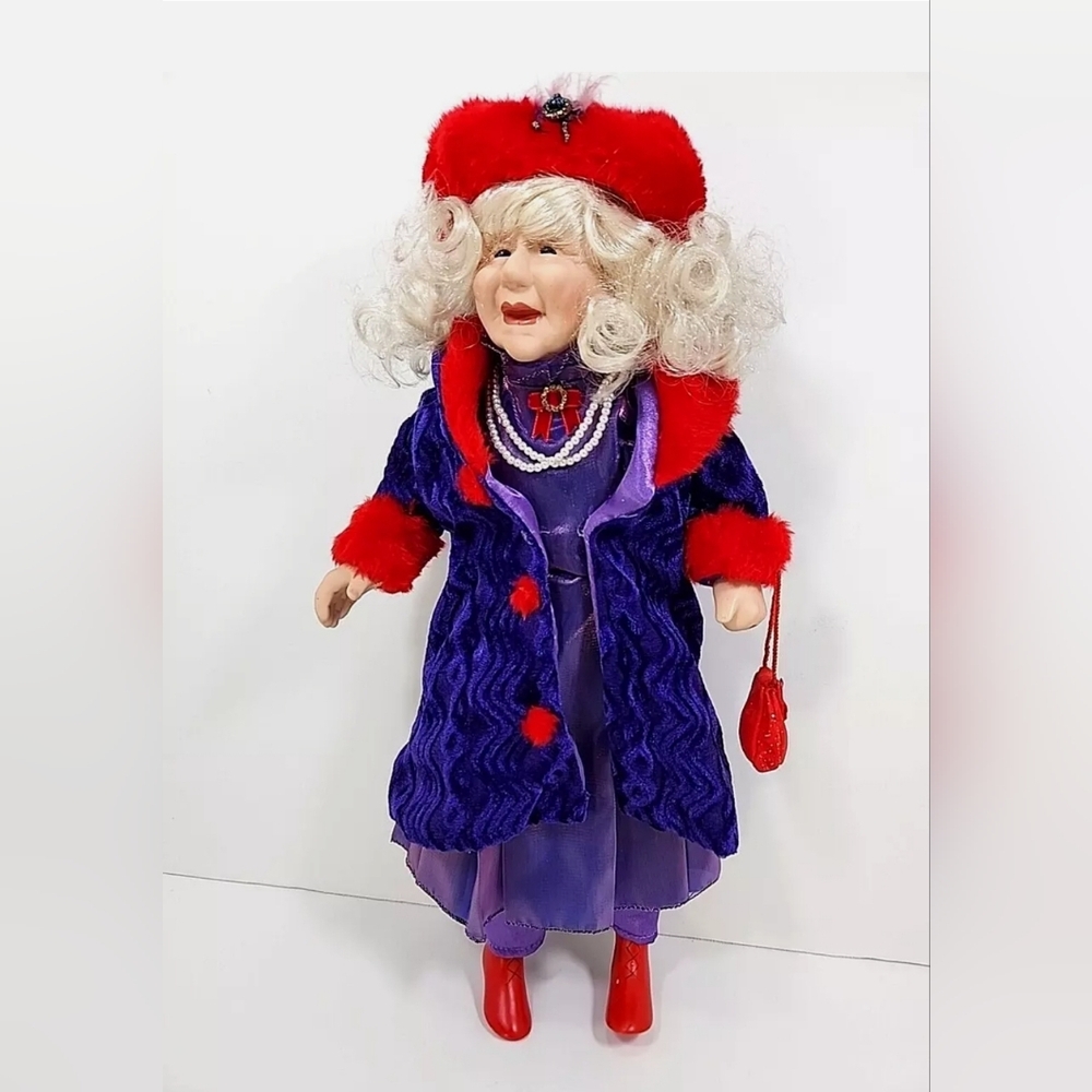 Duck House Porcelain Doll Heirloom RED HAT GRAMS Society Grandma